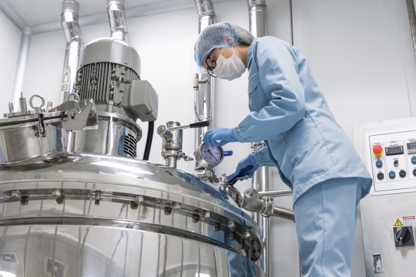 Dichtung nach Maß für den Anlagenbau und die Anlagenherstellung Dichtung nach Maß für den Anlagenbau und die Anlagenherstellung